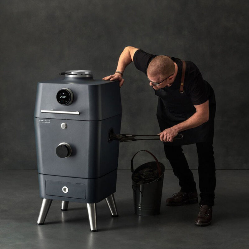 Kolgrill HBCE4KGEU 4K graphite