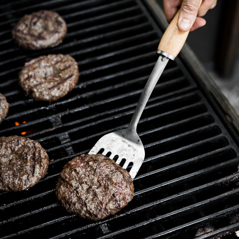 B Bois Perforert Stekespade Trehåndtak