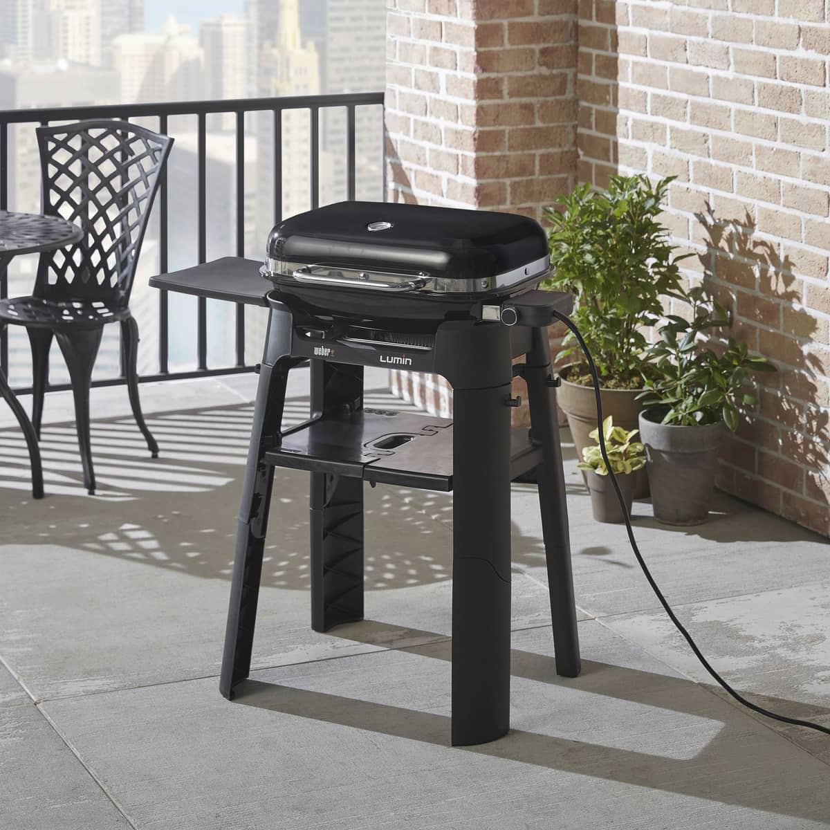 Lumin elgrill med stativ