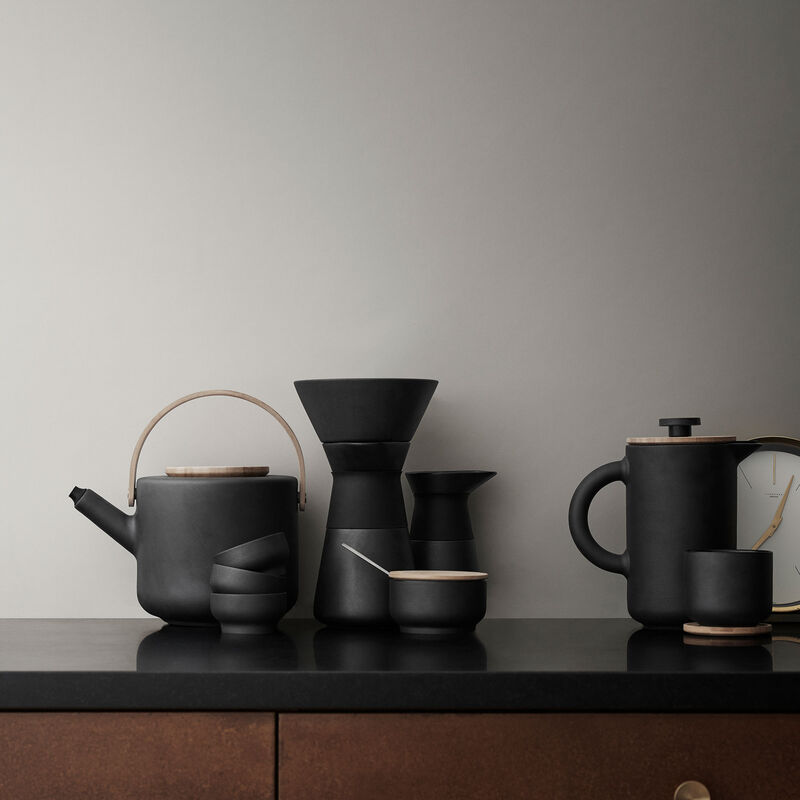 Theo sukkerskål, svart