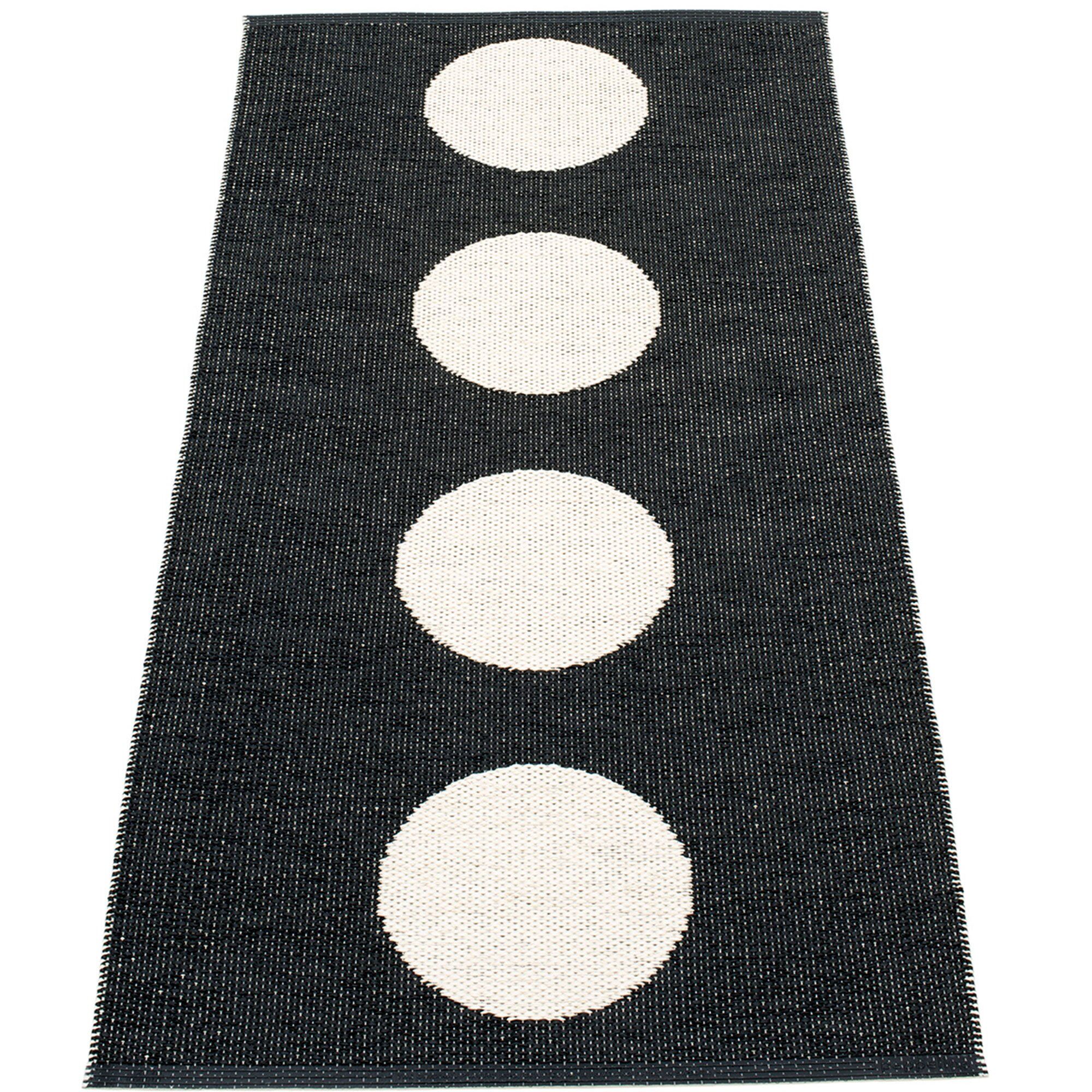 Matta Vera, 70 x 150 cm, black/vanilla