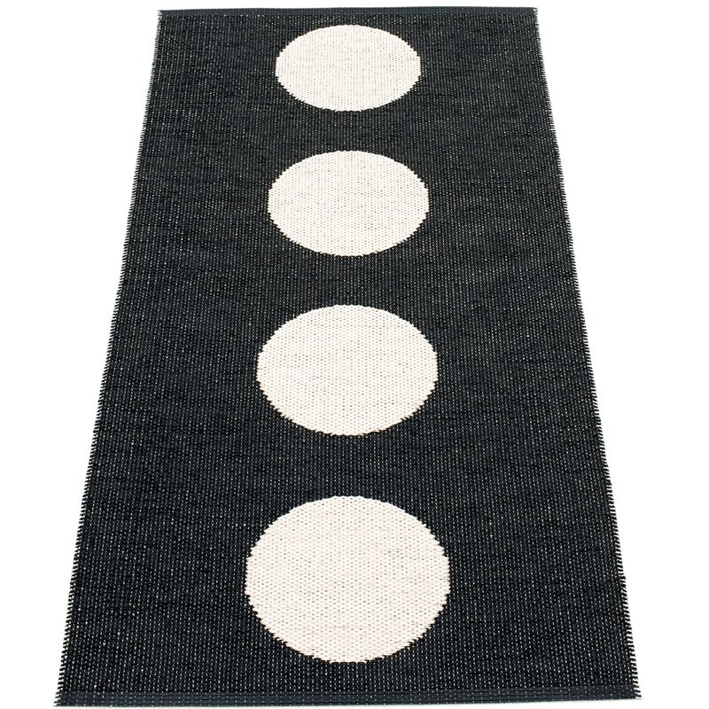 Matto Vera, 70 x 150 cm, black/vanilla