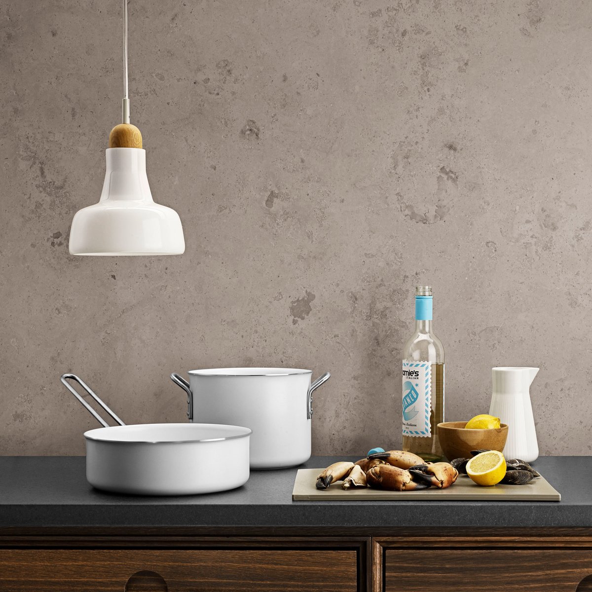 Sauterpande 24 cm, White Line