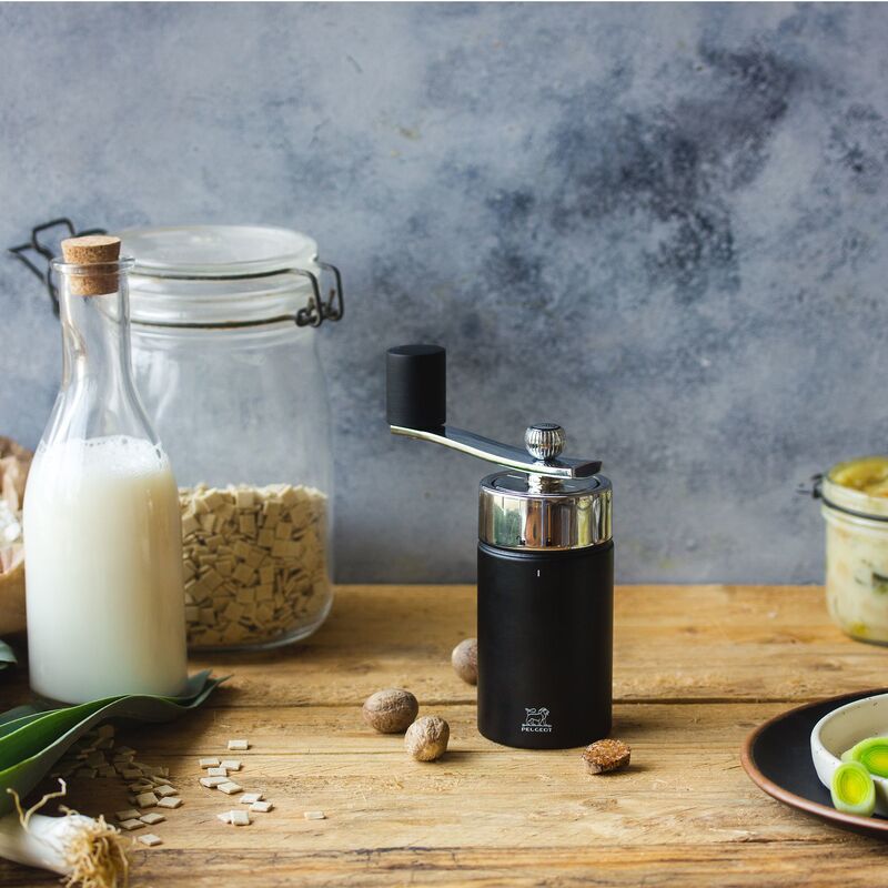 Isen-muskottimylly, 15 cm, mattamusta