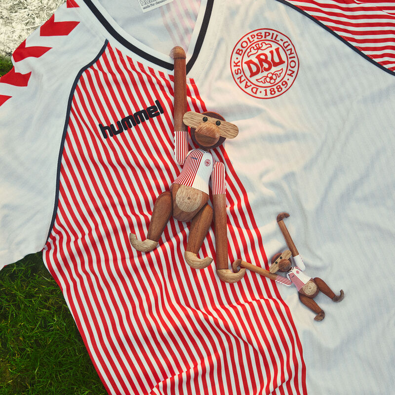 Kay Bojesen Abe × DBU 86 Away lille, teak/limba