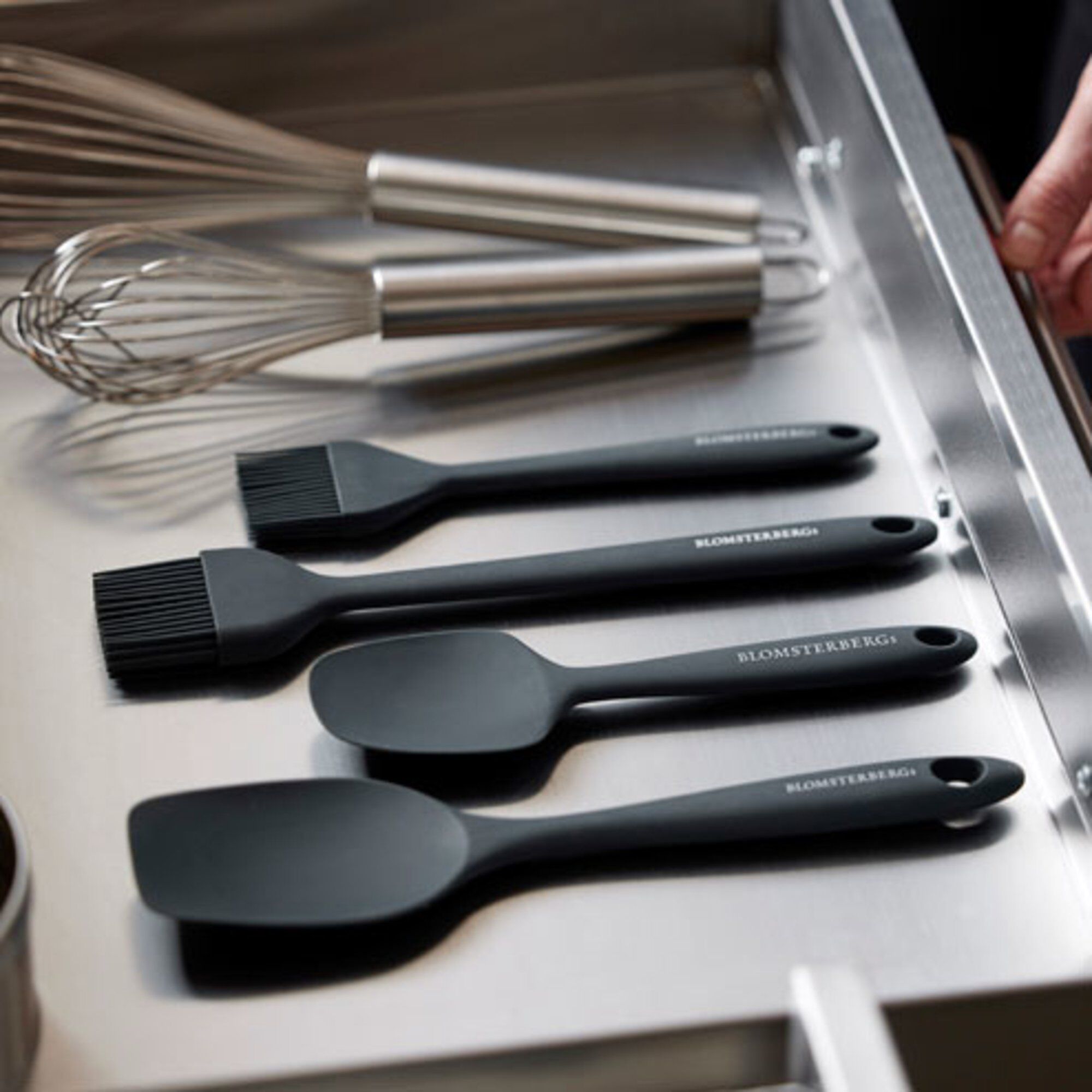 Alternativ bild 1 för Blomsterbergs Bakpensel 27 cm, grå