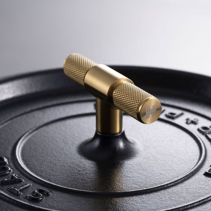 Buster+Punch rund gryte 28 cm, messingknott