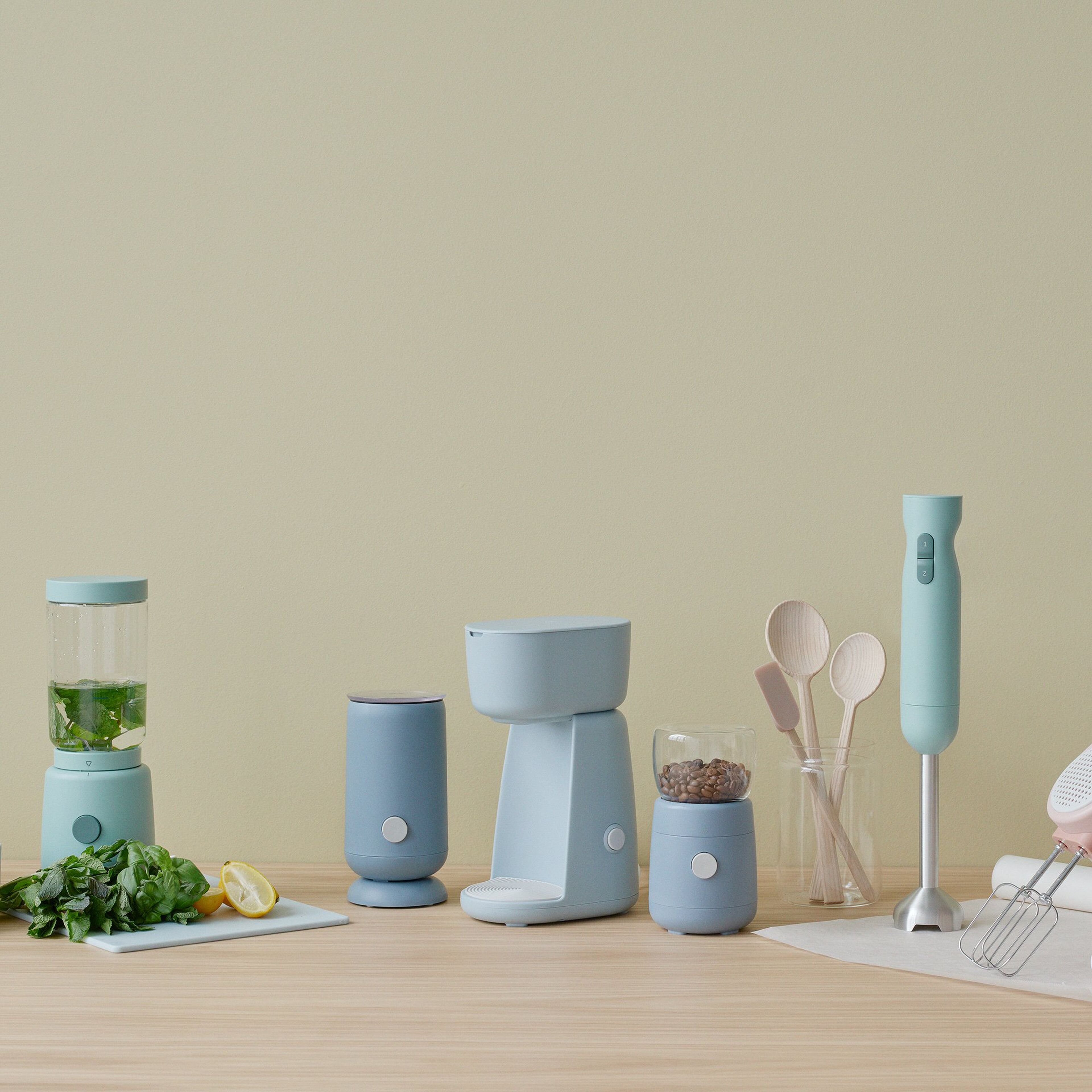 stelton-foodie-elektrisk-maelkeskummer-dusty-blue-z00607-2-50653-3