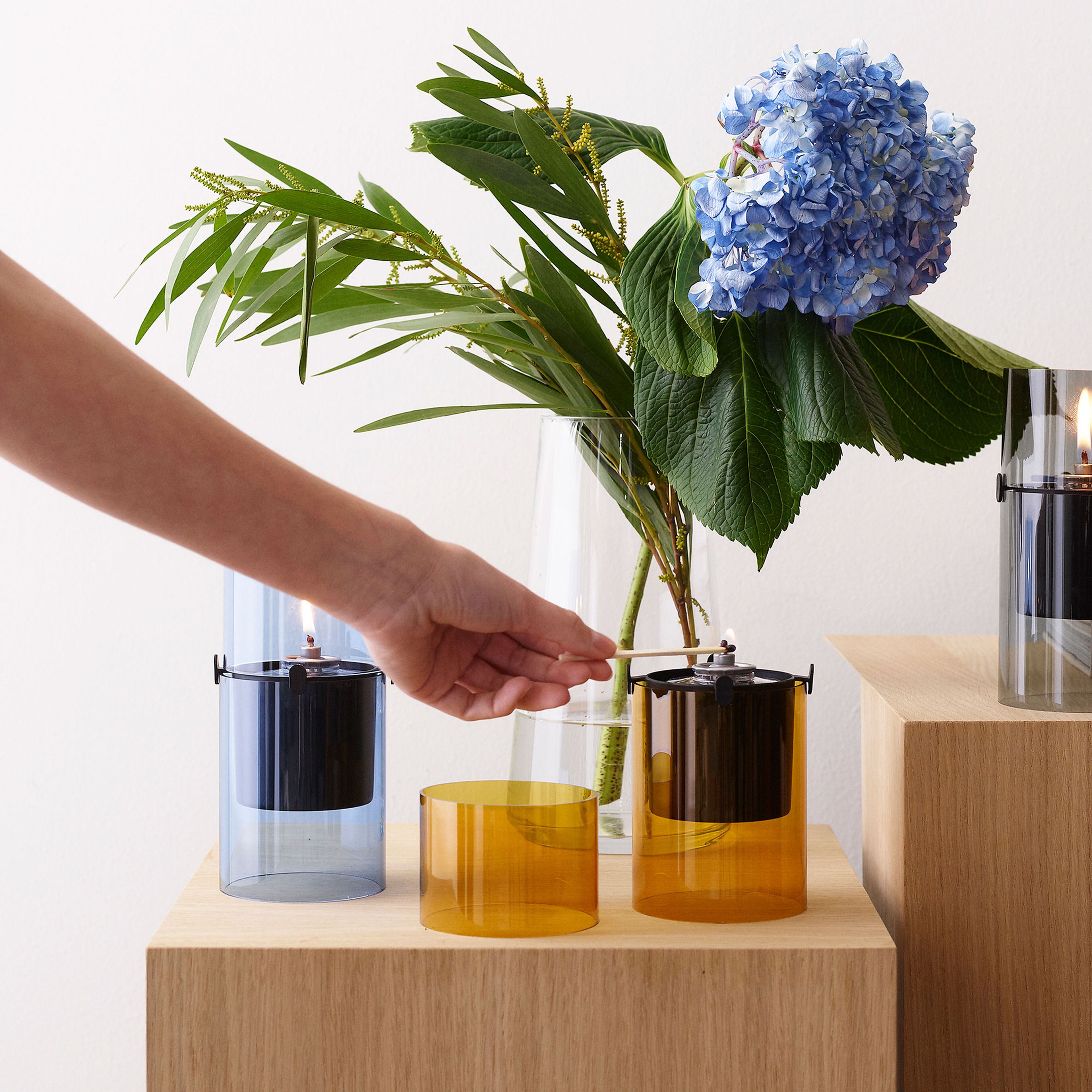 Lucie hurricane oljelampa, azure