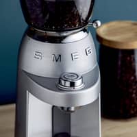 CGF02SSEU Kaffekværn, sølv
