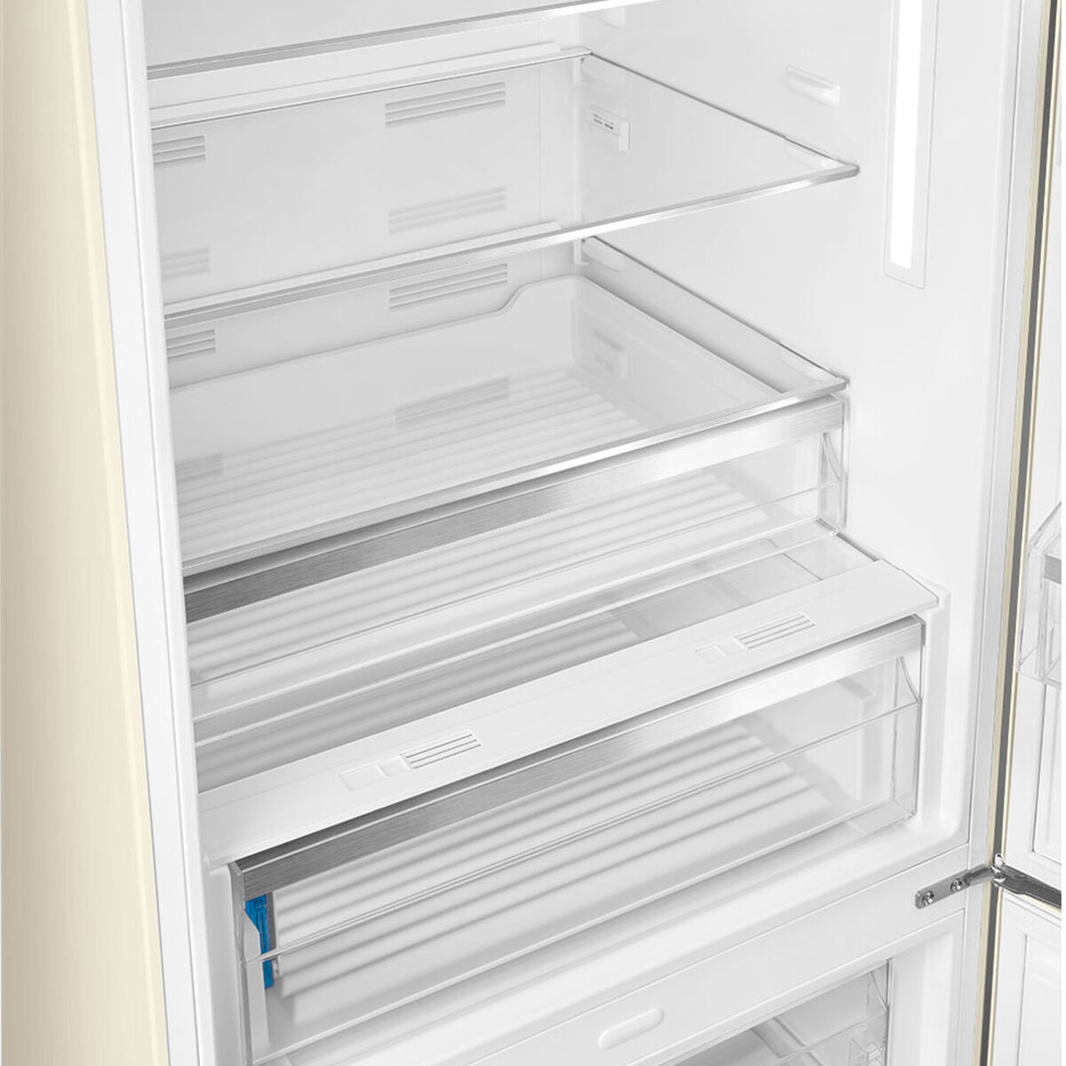 Smeg FAB38RCR6 högerhängd kyl/frys 70 cm, creme