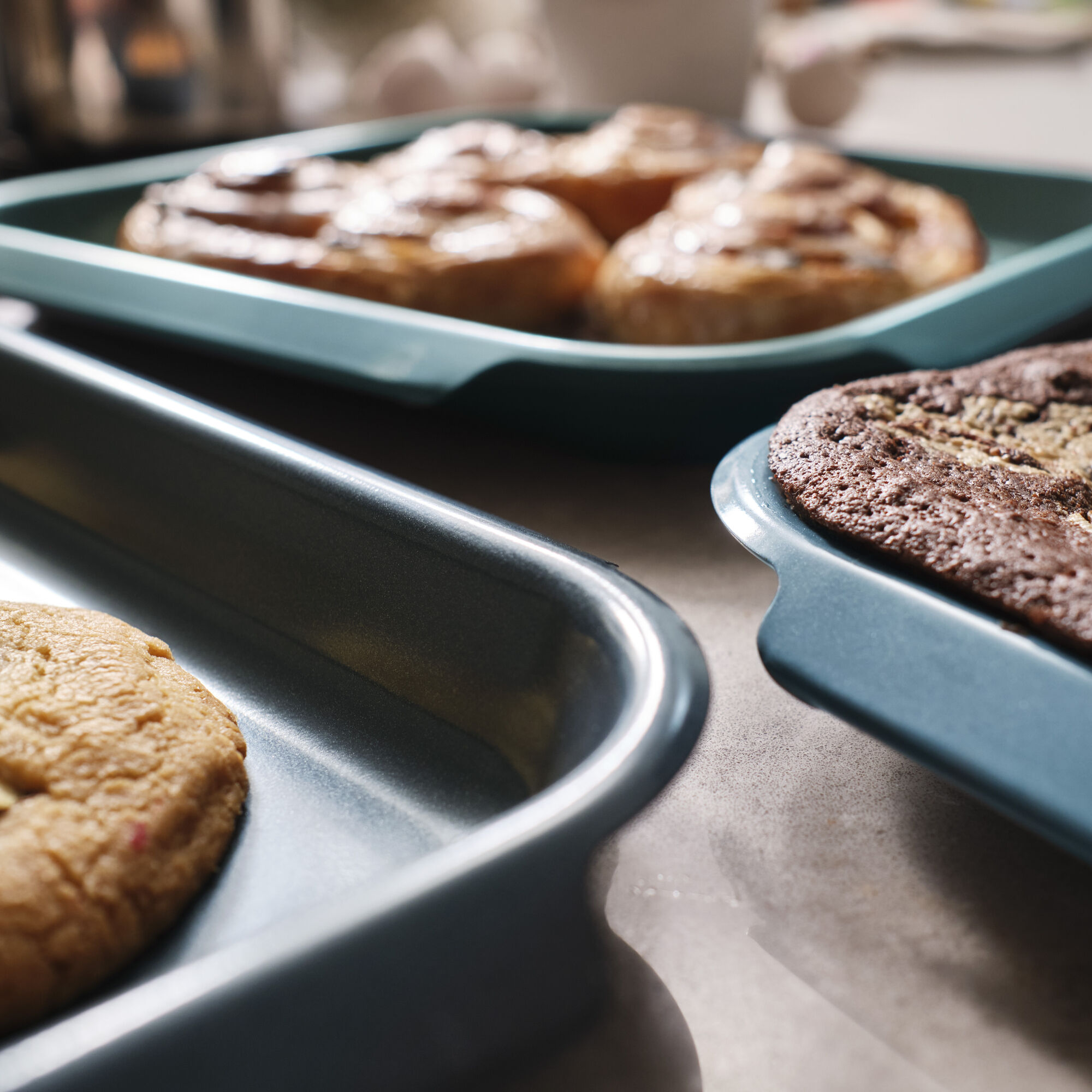 Joseph Joseph Nest Bake uunipelti, medium, sininen