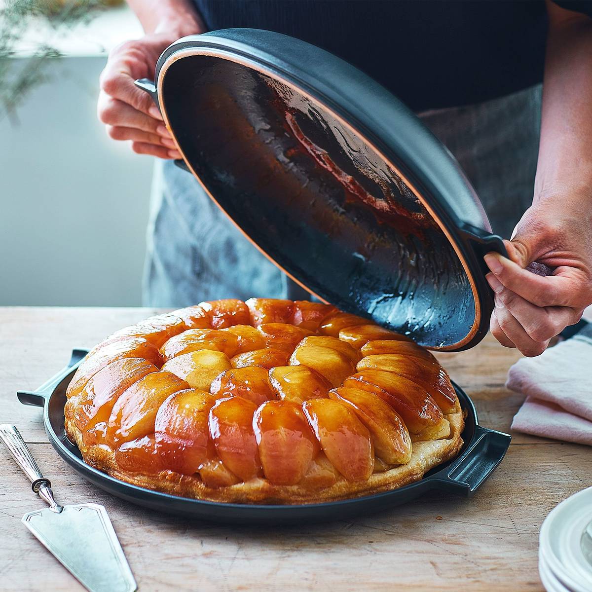 Tarte Tartin ungsform 2,2 liter, mörkgrå