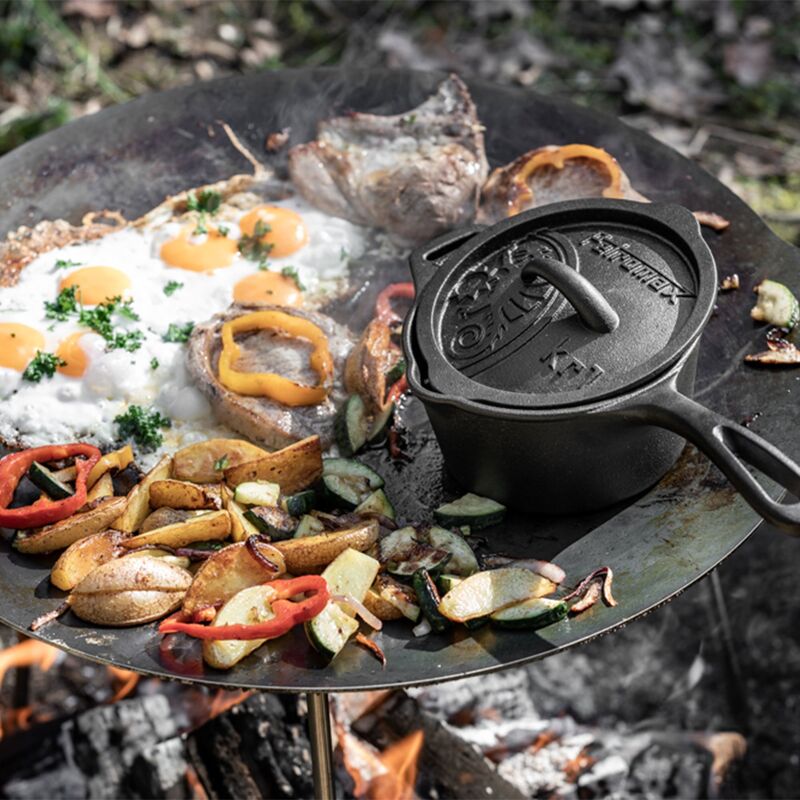 Gjutjärnskastrull med lock 1 liter