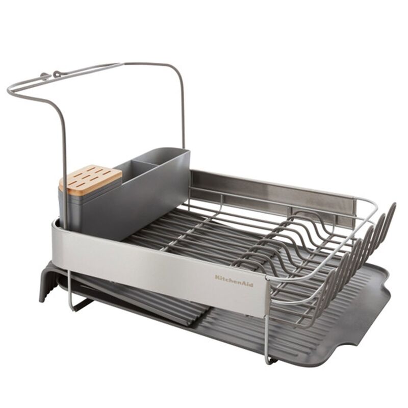 KitchenAid Astiateline kuivatusalustalla