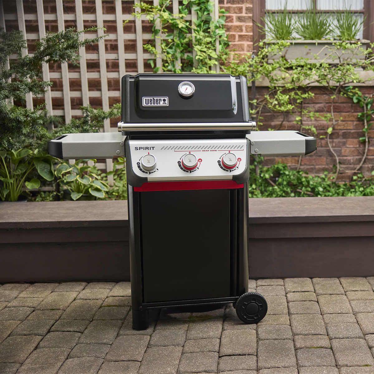 Spirit E-325 Gasolgrill