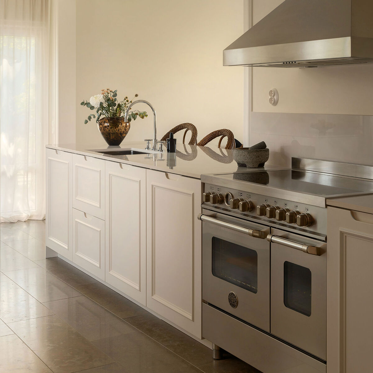 MAS95I2EXT Master induktionsspis med dubbelugn 90 cm, rostfritt stål