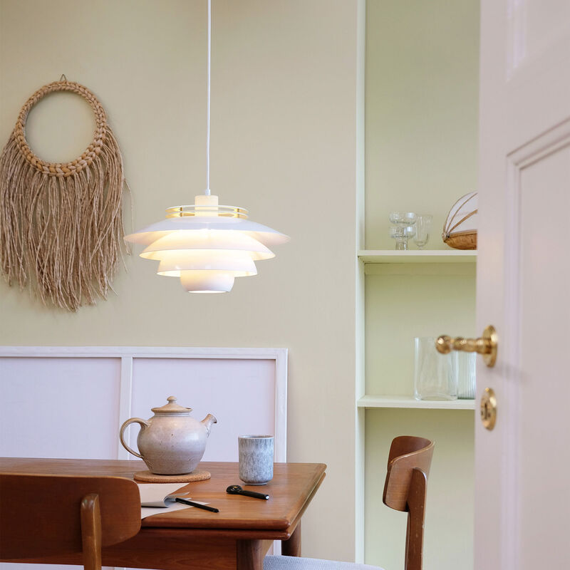 Dyberg Larsen Ejka pendellampa, vit