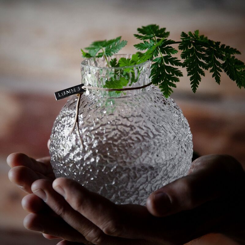 Pyöreä lasimaljakko, jossa kuvioitu rakenne, 14 cm