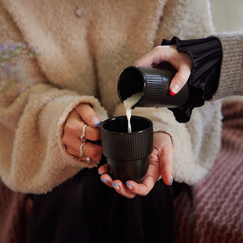 Inka-mugg 27 cl, svart