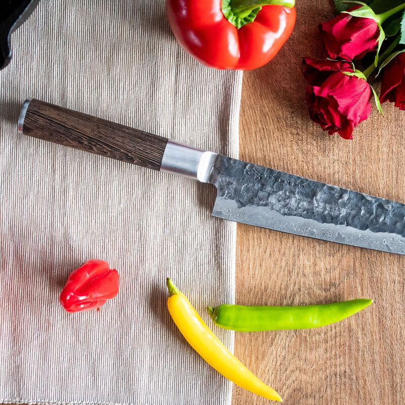 Kiritsuke kniv 23 cm.