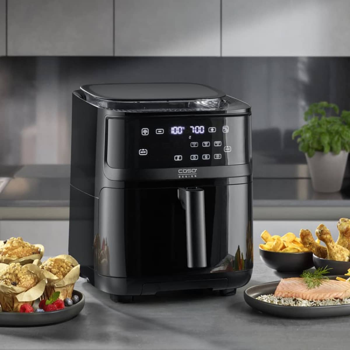 700 Steam & Airfryer 7 liter, svart