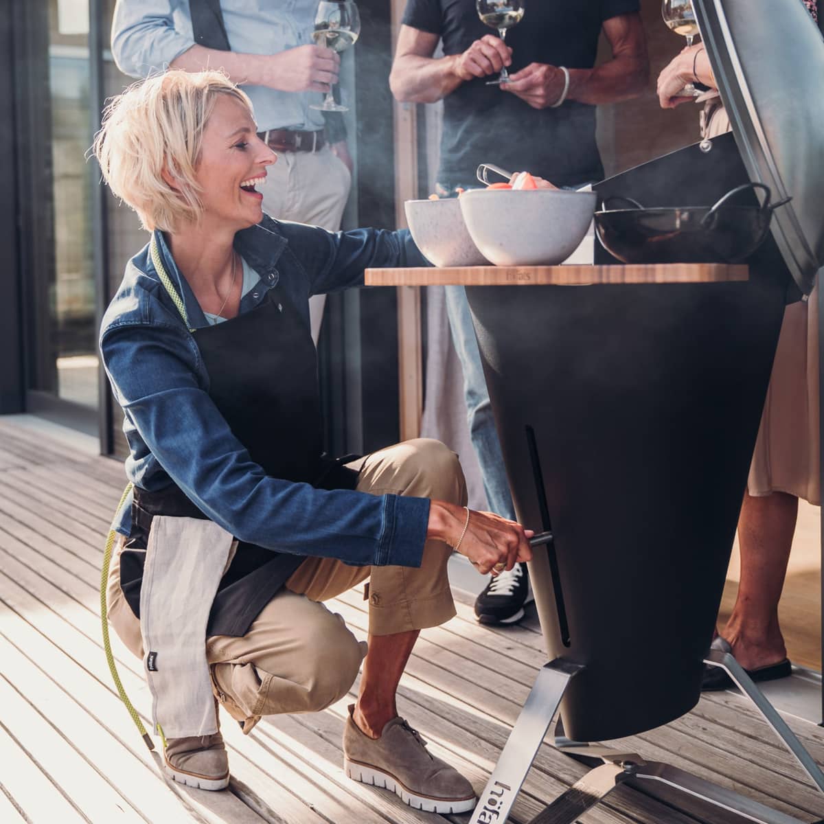 CONE sidobord till grill