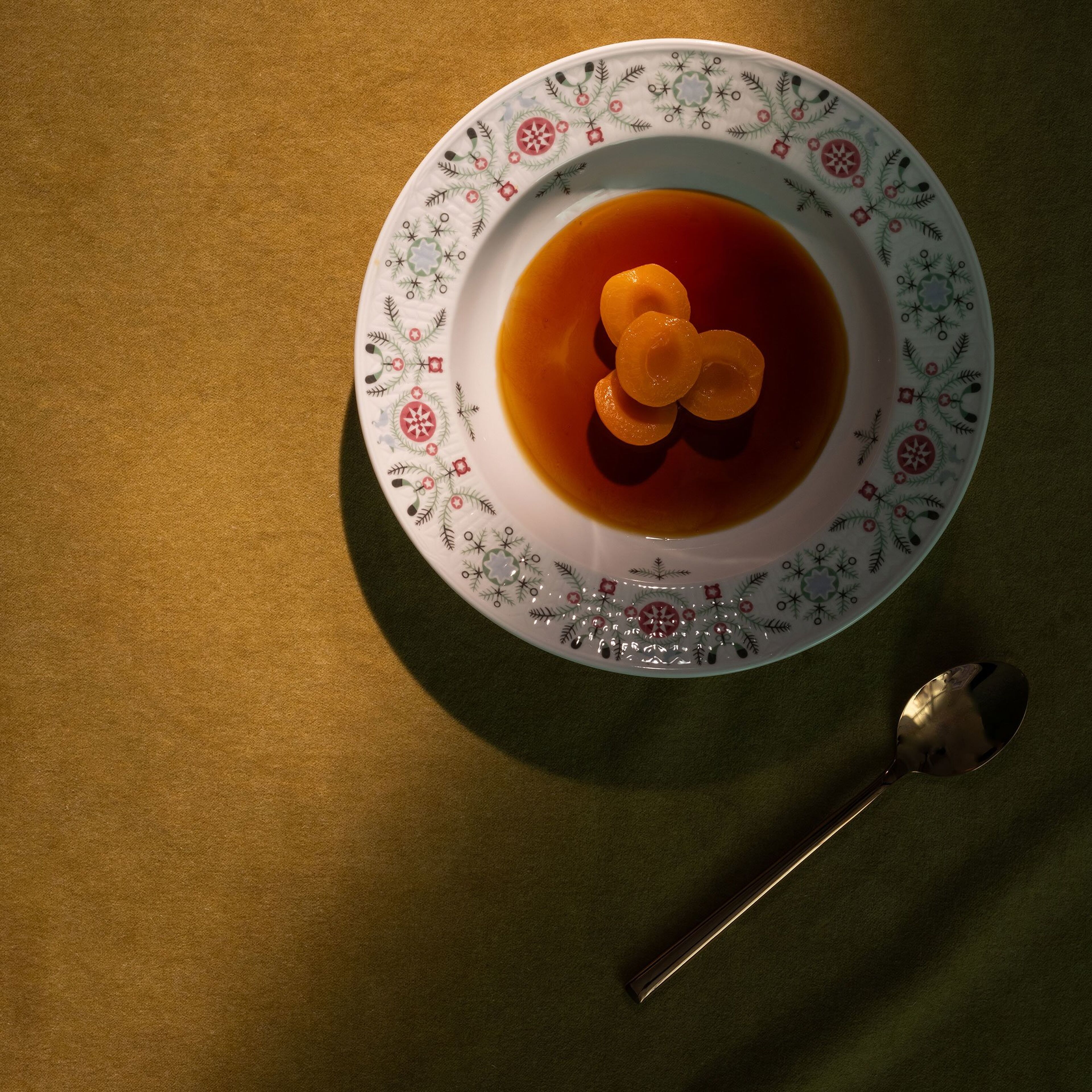 roerstrand-swedish-grace-winter-dyb-tallerken-25-cm-1074234-64761-3