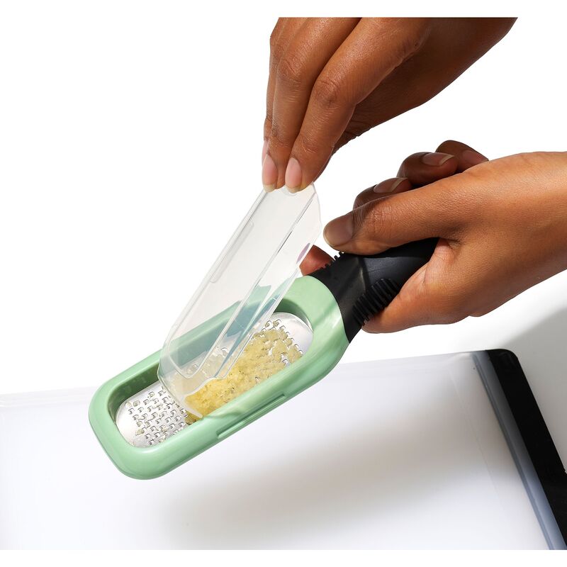 Rivjärn för ingefära och vitlök