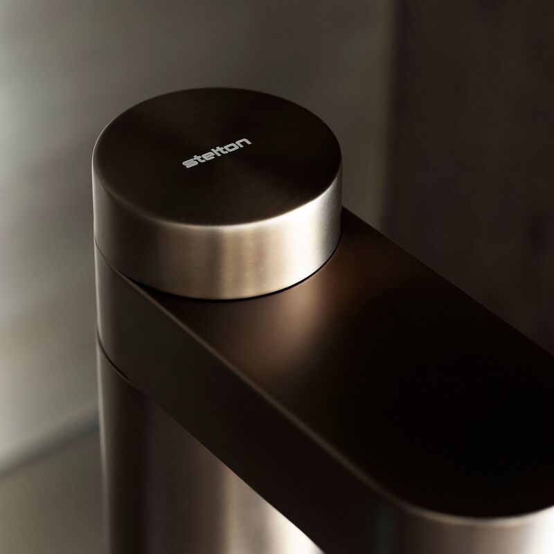 Hiilihapotuslaite, brown metallic