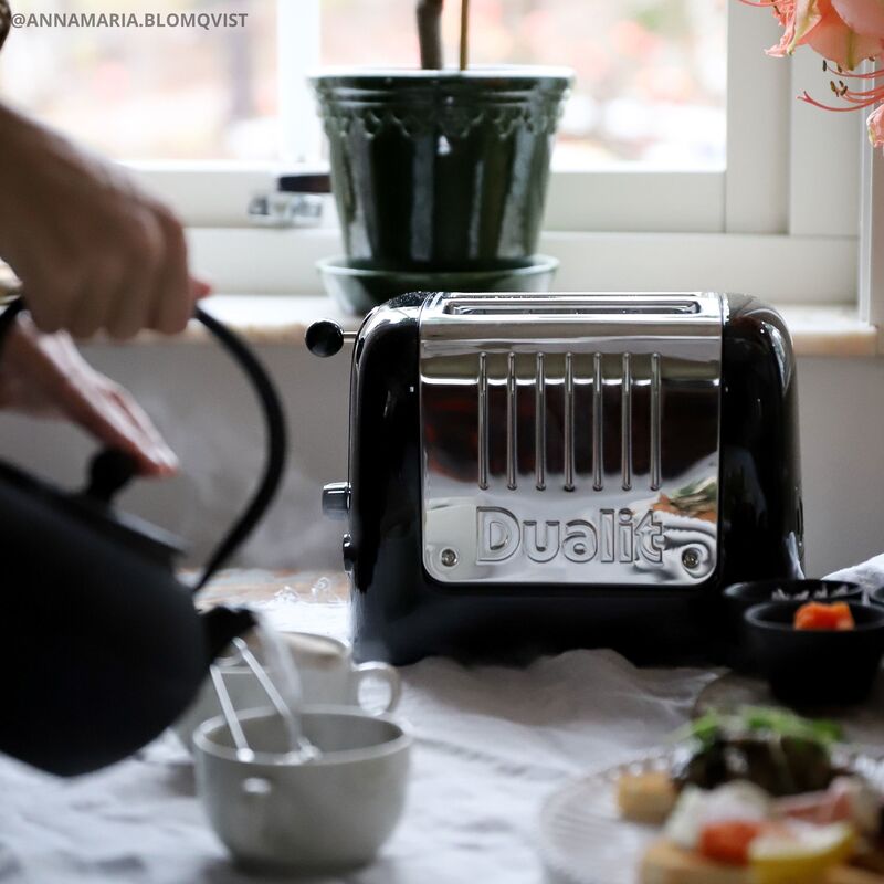 Lite Brödrost 2-skivor High Gloss Svart