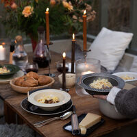 Coffee & More dyp tallerken, grå