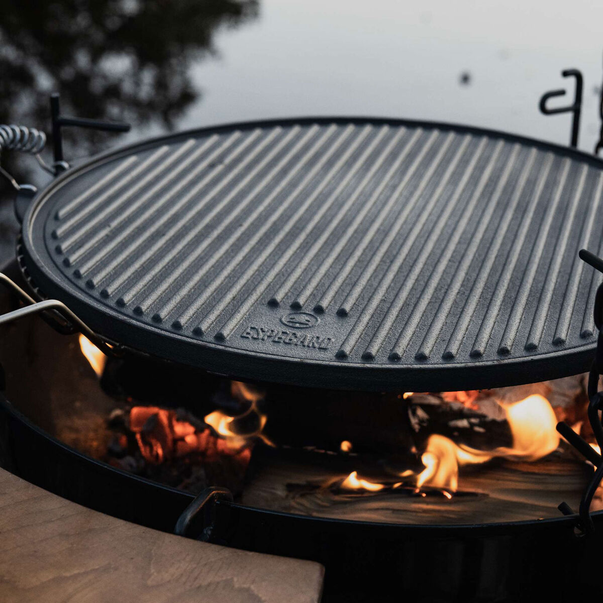 Vendbar grillplate for Espegard bålpanne/fyrfat 60