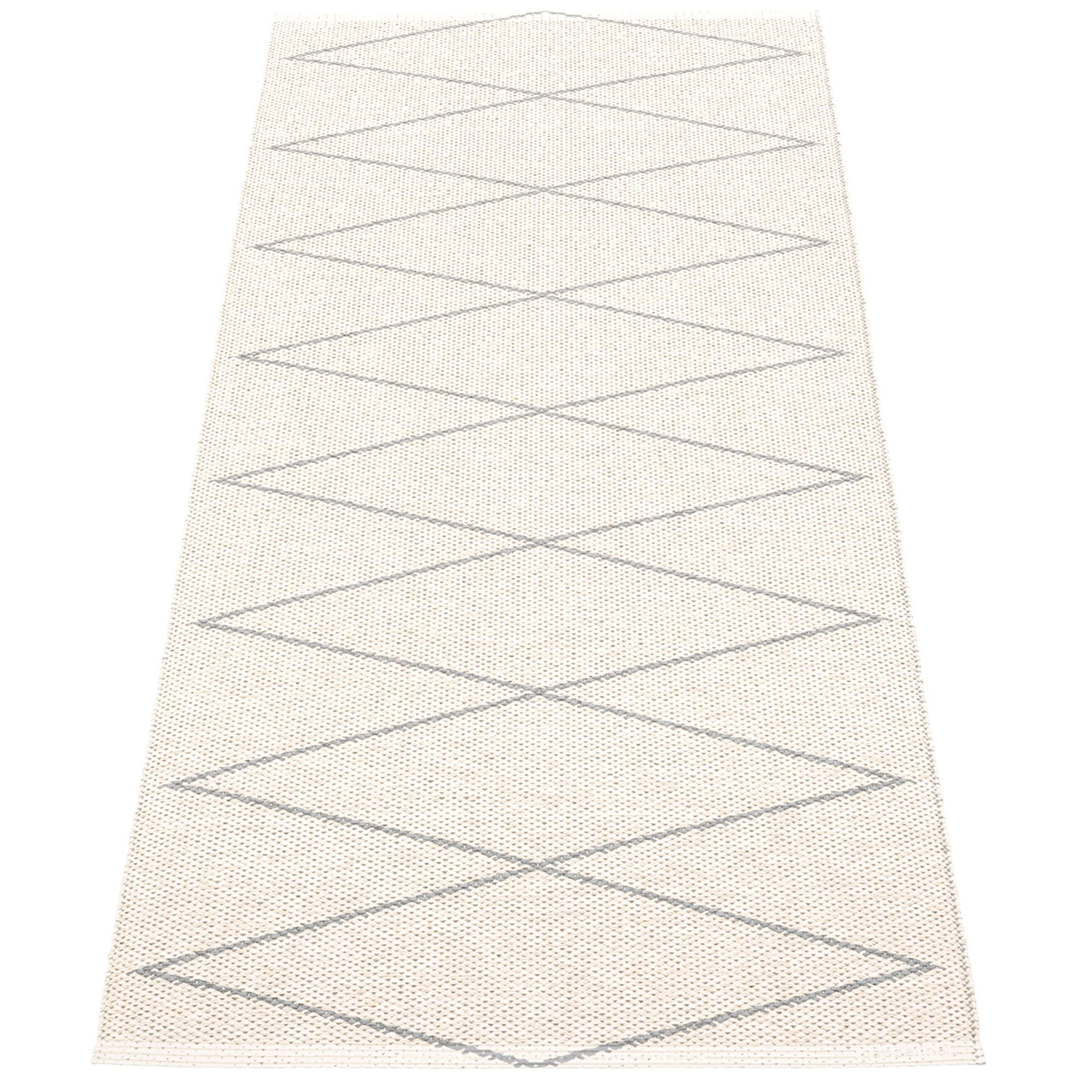 pappelina-gulvtaeppe-max-grey-vanilla-mx9724-51466-2