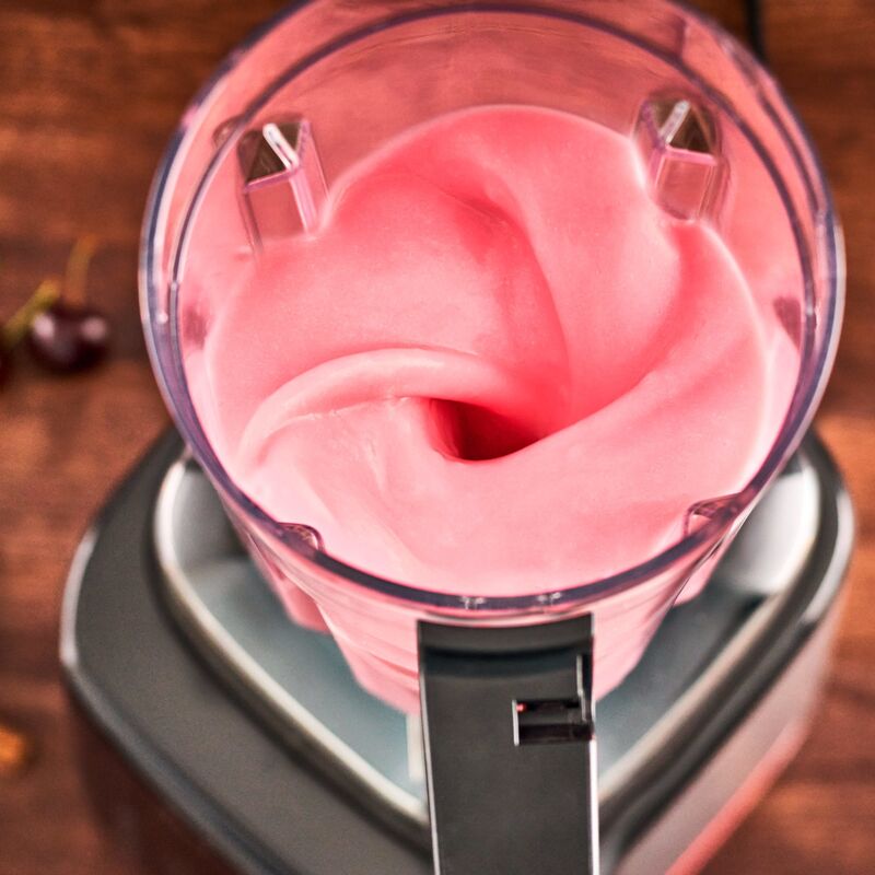 Infiny Mix+ blender med takeaway-flaske