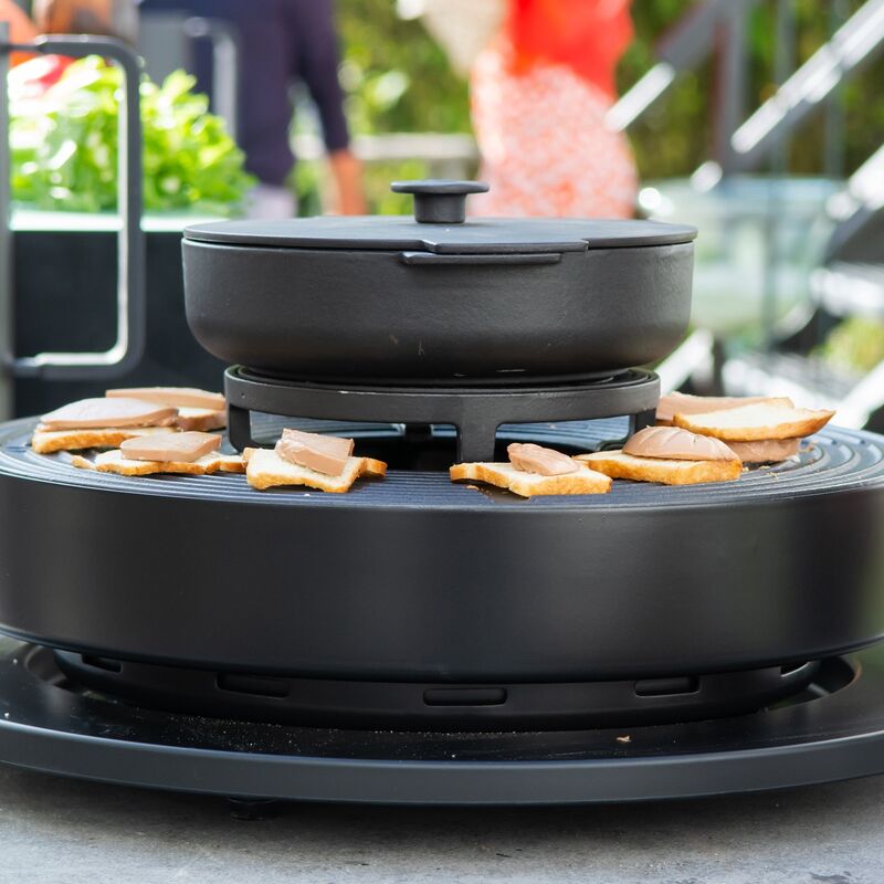 Gjutjärnspannor i set