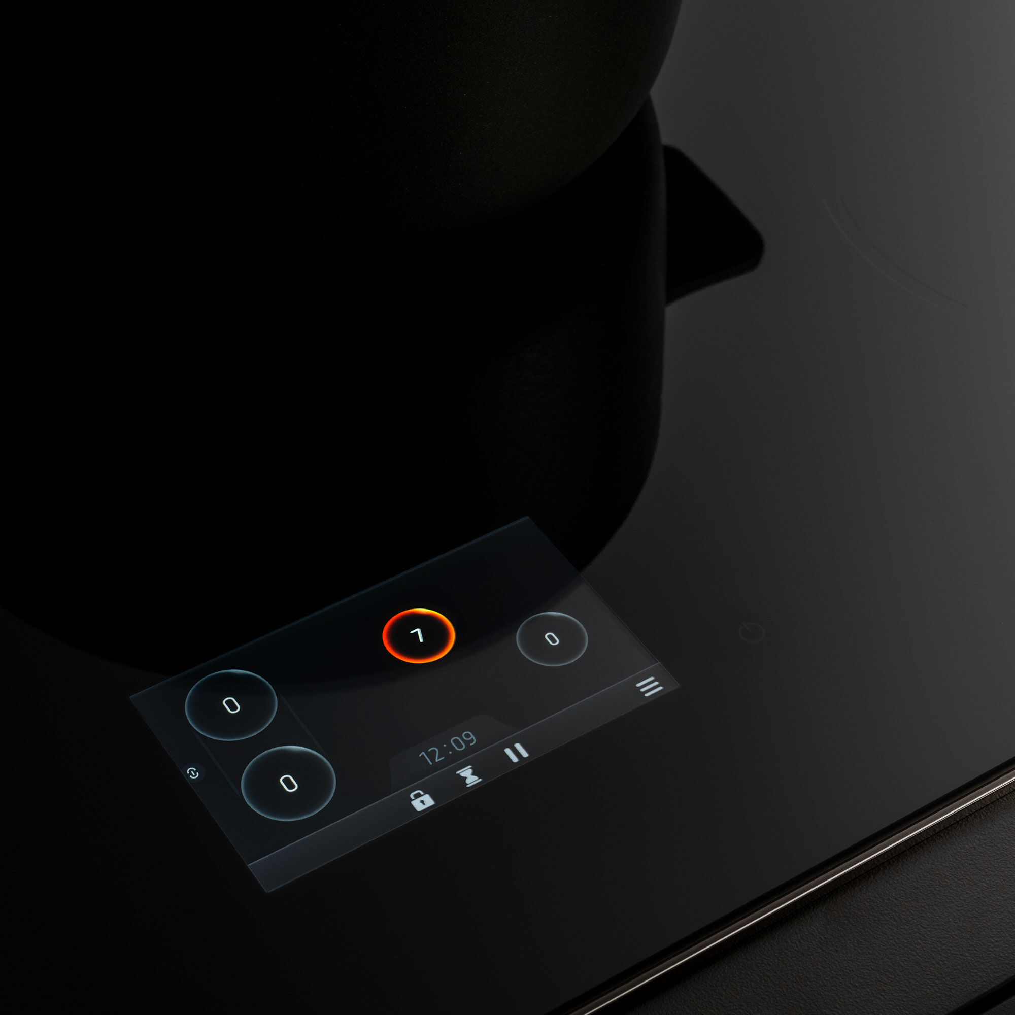 P784I1M37GT Super-Premium induksjonstopp 78 cm med gullramme, 4 soner