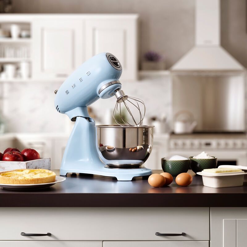 SMF03PBEU Køkkenmaskine 4,8 liter Full farge Pastellblå