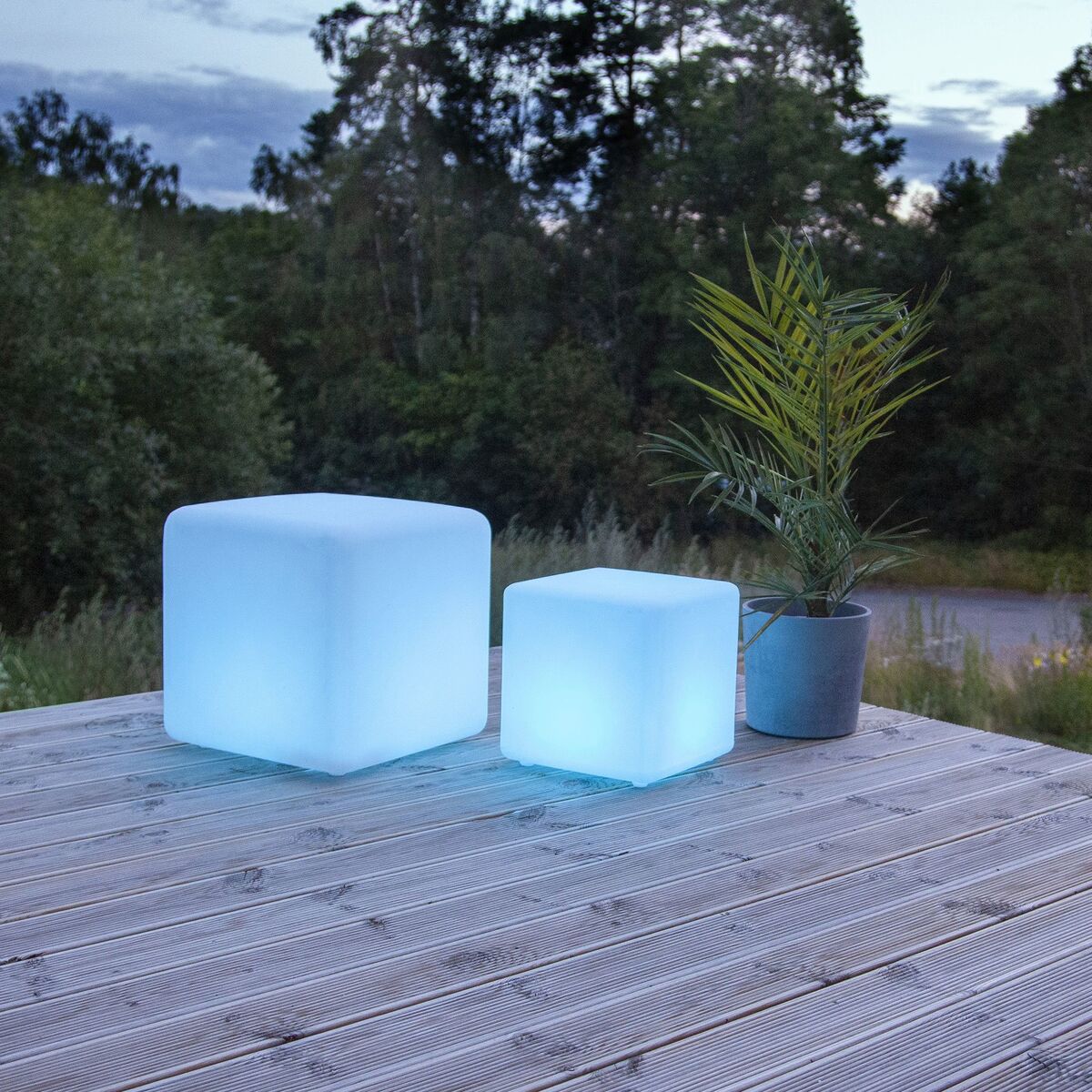 Utendørsdekor Twilights Kube 29 cm