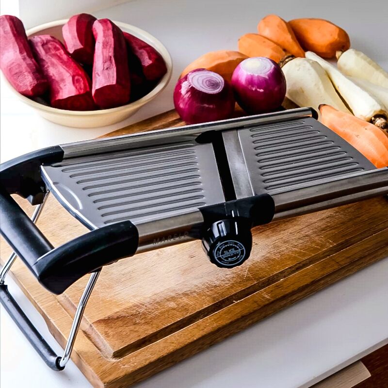 Justerbar mandolinjern