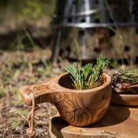 Puinen kuksa oliivipuuta