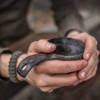 21 kuksa, musta