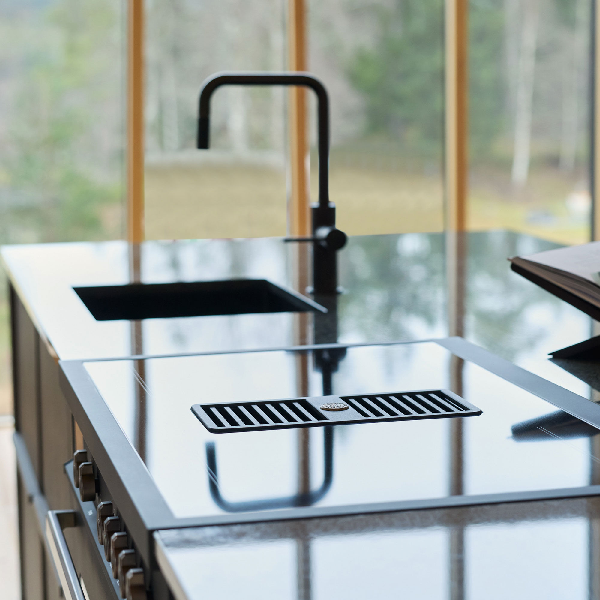 PROCH94I1ECAT Spis med integrerad fläkt 90 cm, carbonio