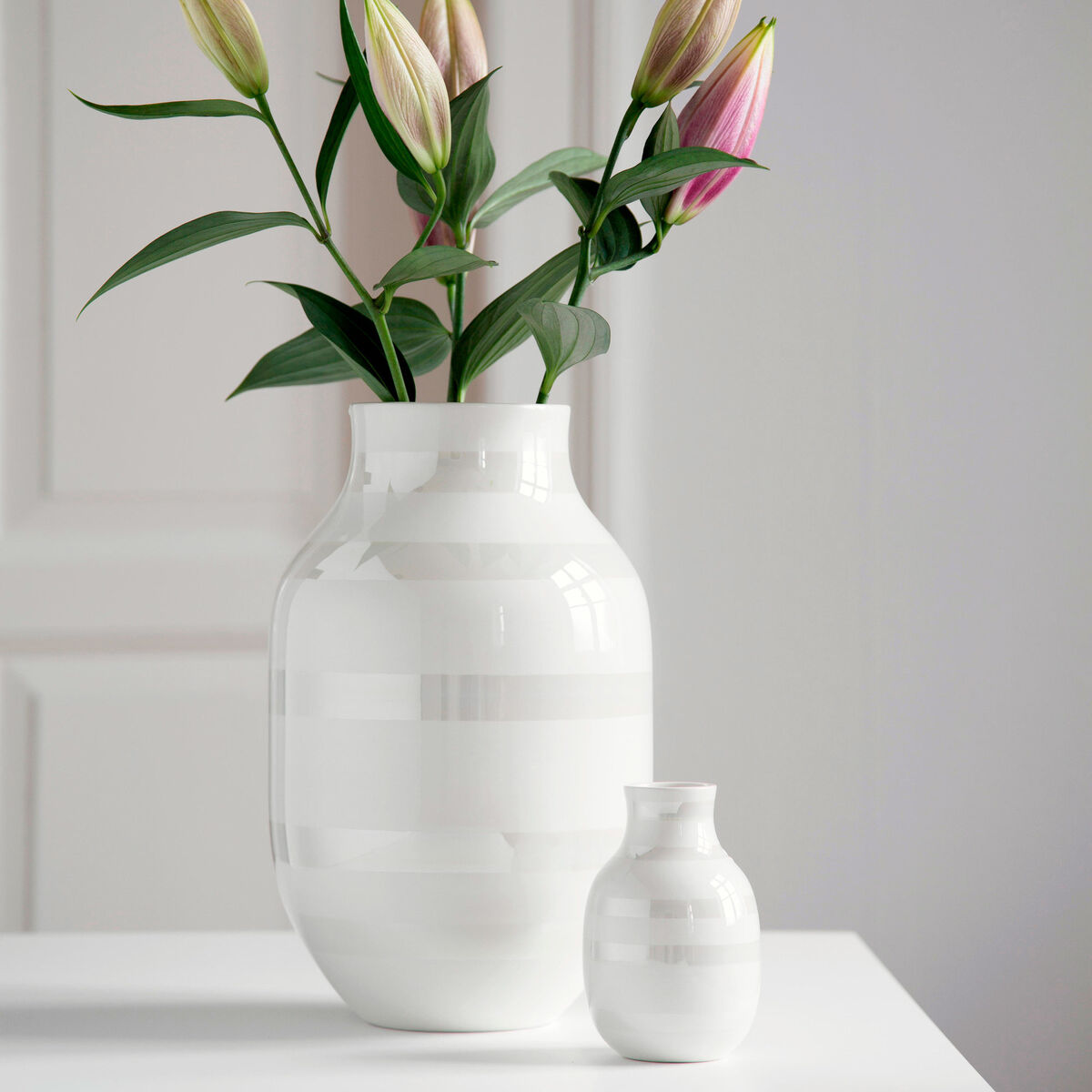 Omaggio vase perlemor 30,5 cm.
