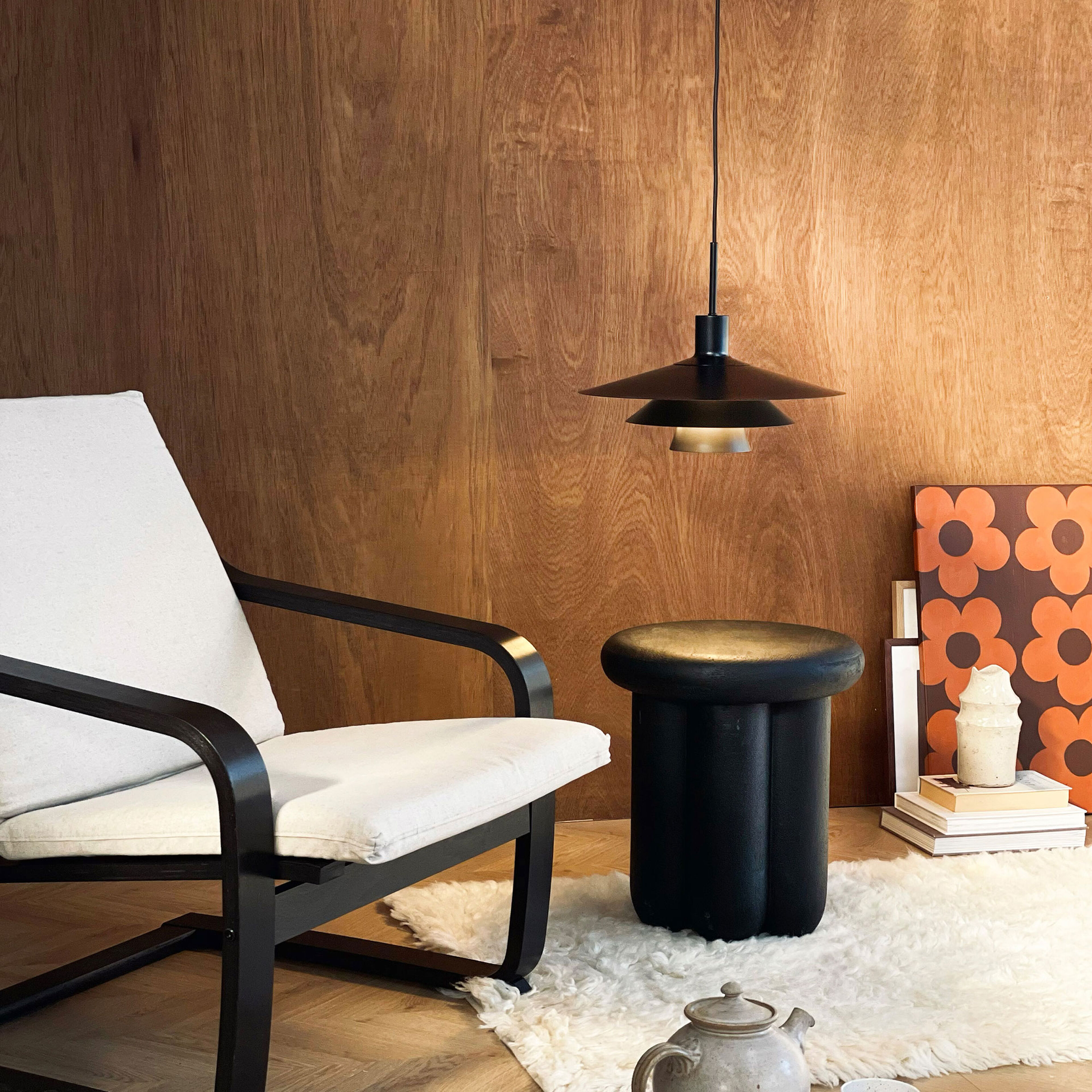 KAY riippuvalaisin 40 cm, musta