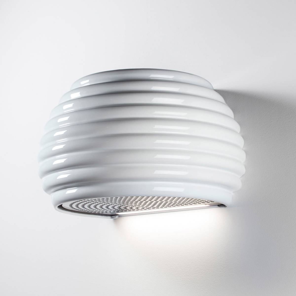 Beehive wall veggventilator, hvit