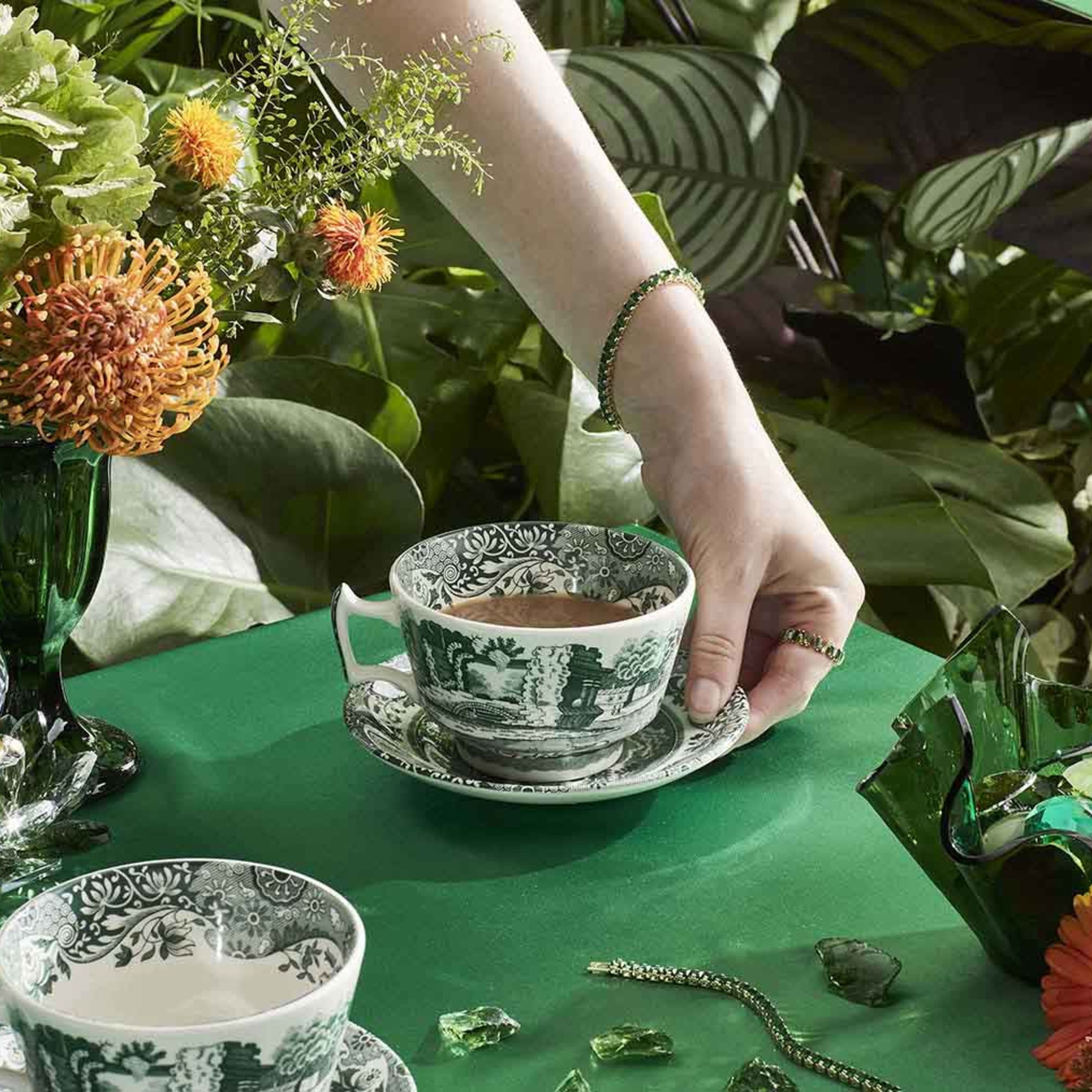 Heritage Green Italian frukostkopp + fat 28 cl, grön/vit