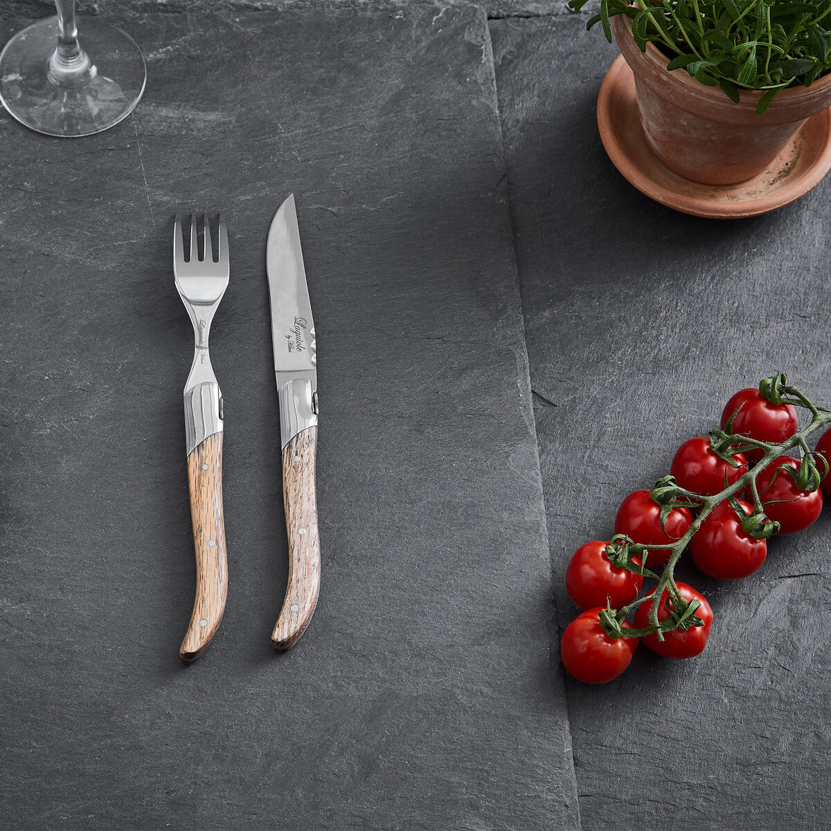 Gaffelsetti pakettina 6 osaa, tammi