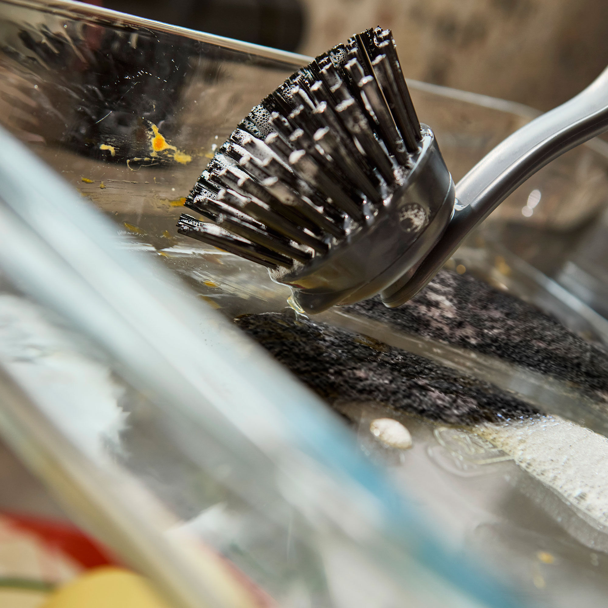 Joseph Joseph SinkTech tiskiharja lisäharjaspäällä