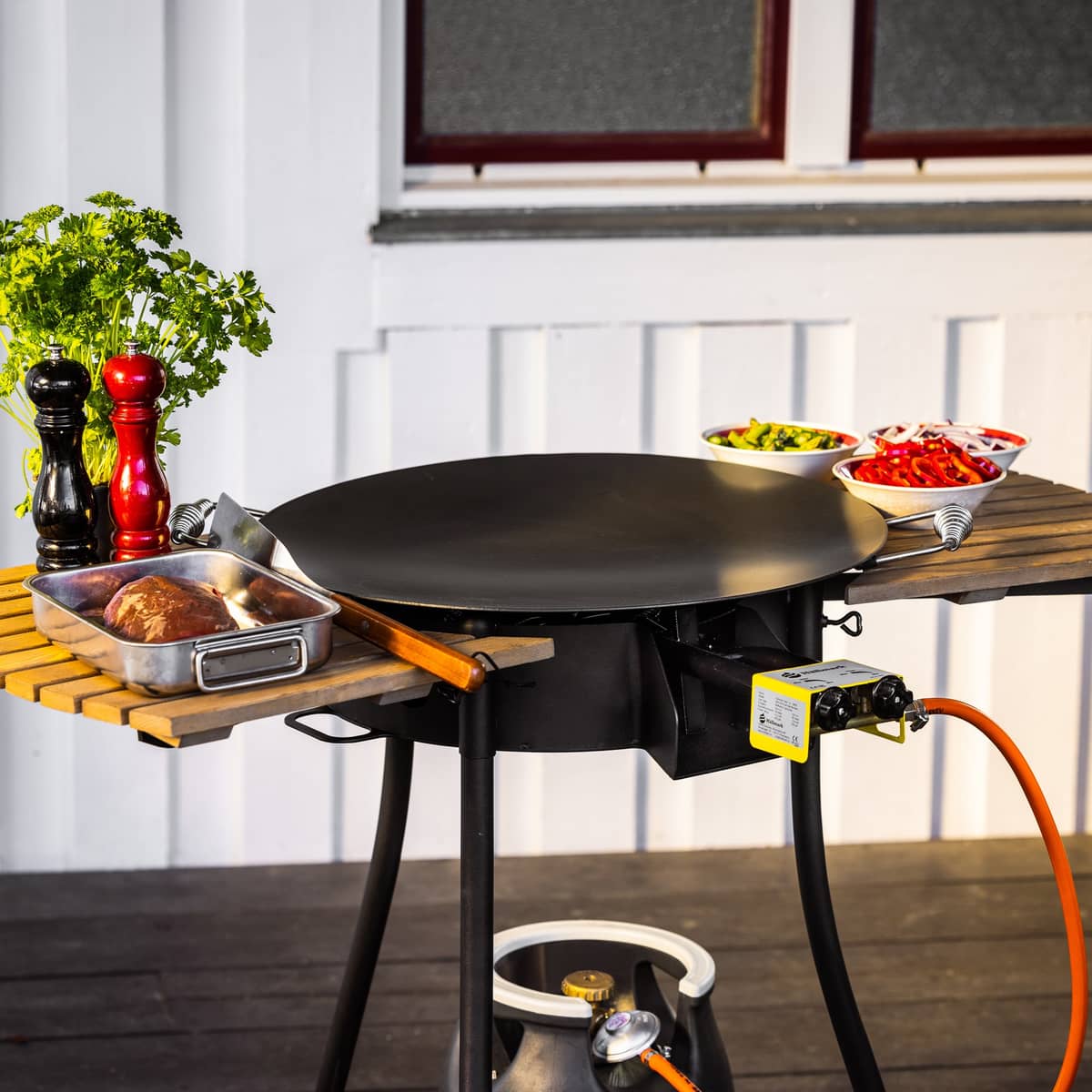 Stekehelle premiumsett med sidebord, 58 cm